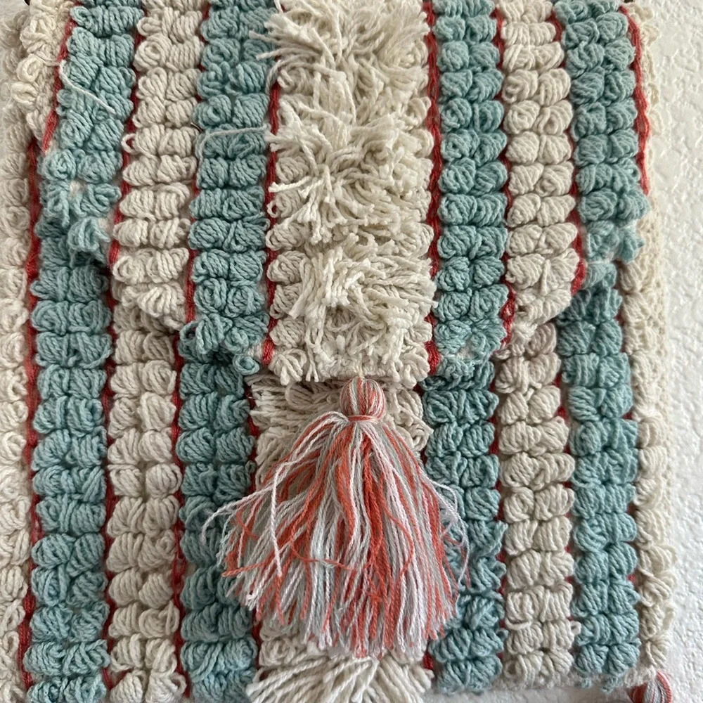 Chloe & Lex Boho bag - Picture 3 of 9